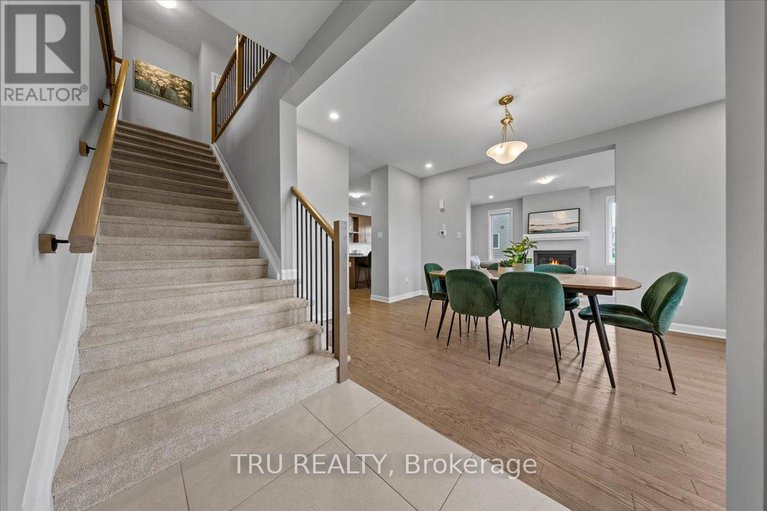 28658323/618-galarneau-way/morgans-grantsouth-march/ottawa/ontario/K2W0M1_7