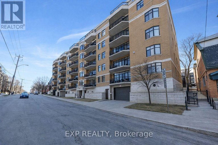 29579526/209-260-besserer-street/sandy-hill/ottawa/ontario/K1N1J3_1