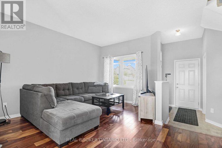 28904240/132-dahlia-street/town-of-rockland/clarence-rockland/ontario/K4K0G1_5