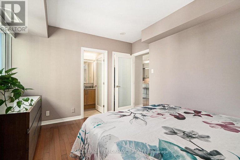 28128847/1901-445-laurier-avenue-w/ottawa-centre/ottawa/ontario/K1R0A2_14
