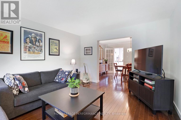 28988319/147-2111-montreal-road/beaconwood/ottawa/ontario/K1J8M8_7