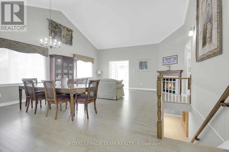 28641849/35-fieldcrest-avenue/longfields/ottawa/ontario/K2J4Y8_15