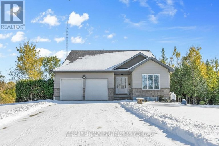 29355182/3710-paden-road/rideau-twp-s-of-reg-rd-6-w-of-mccordick-rd/ottawa/ontario/K0A2T0_1