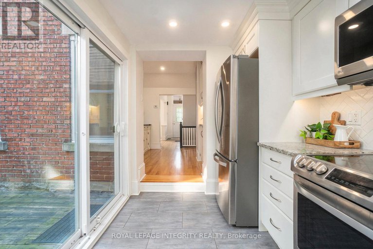 28895362/115-springhurst-avenue/ottawa-east/ottawa/ontario/K1S0E3_18