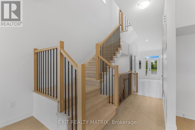 29349267/937-cologne-street/embrun/russell/ontario/K0A1W0_5