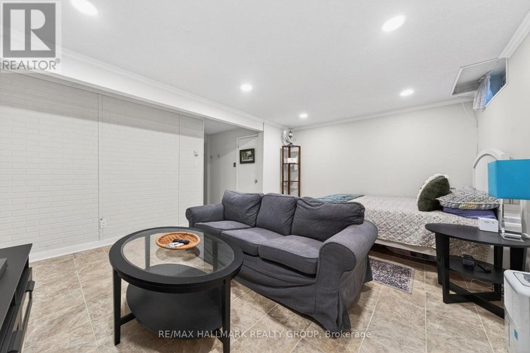 29578393/8-740-morin-street/castle-heights/ottawa/ontario/K1K3G9_42