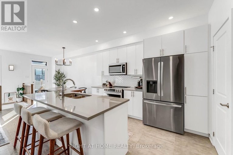 28315295/623-rathburn-lane/leitrim/ottawa/ontario/K1T0V7_12