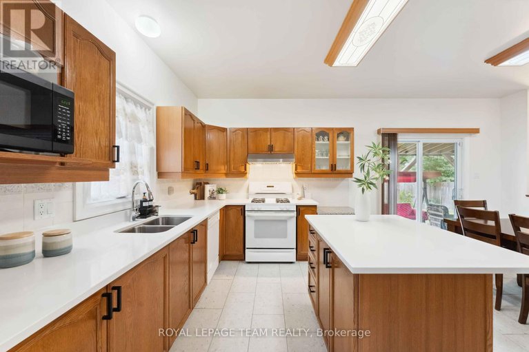28392923/39-vermont-avenue/barrhaven-east/ottawa/ontario/K2G6M2_18