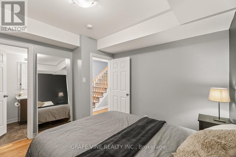 29185742/d-310-everest-private/elmvale-acres/ottawa/ontario/K1G4E3_22