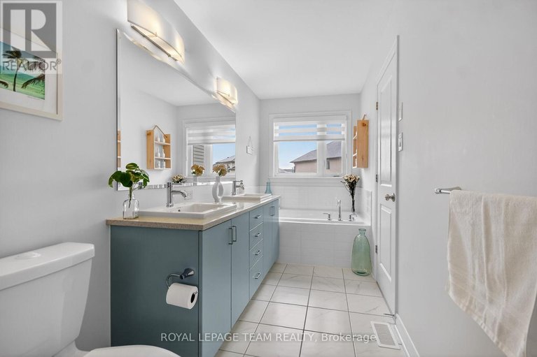 29541540/545-borbridge-avenue/riverside-southgloucester-glen/ottawa/ontario/K4M0J1_21