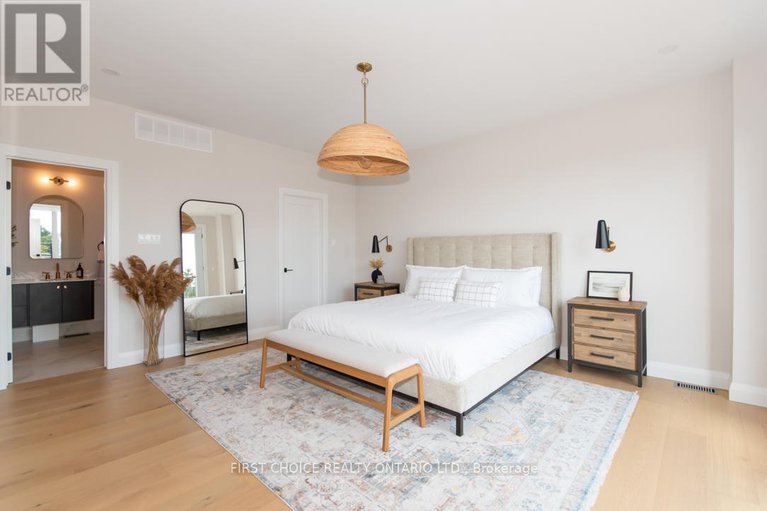 29386266/296-riverdale-avenue/old-ottawa-south/ottawa/ontario/K1S1R1_20