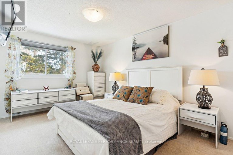 29402073/48-423c-woodfield-drive/tanglewood/ottawa/ontario/K2G4B7_22