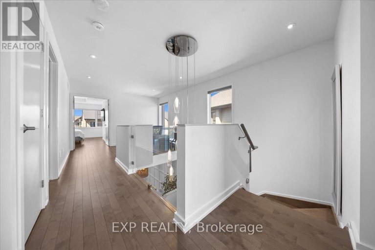 29639799/769-brian-good-avenue/riverside-southgloucester-glen/ottawa/ontario/K4M0E3_14