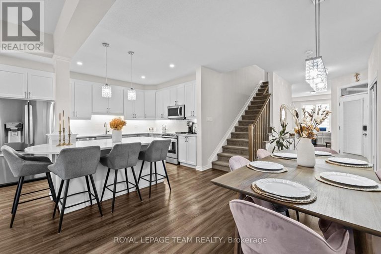 28912446/1135-apolune-street/half-moon-bay/ottawa/ontario/K2J6N8_6