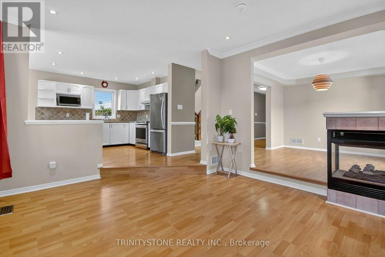 29076589/11-whalings-circle/stittsville-central/ottawa/ontario/K2S1S4_15