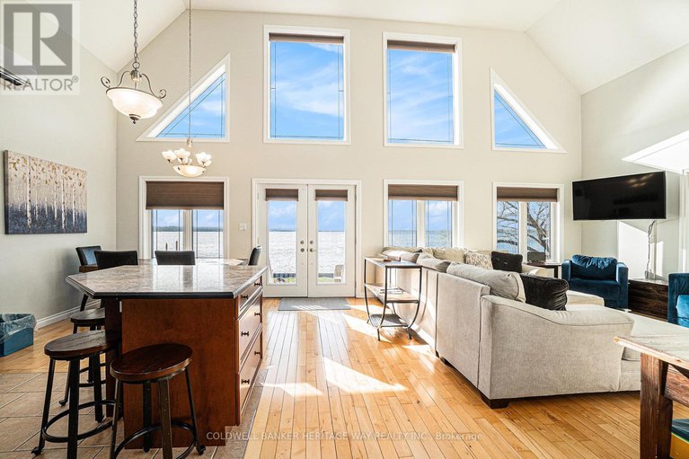 28226920/510-hillview-a-road/drummond-n-elmsley-drummond-twp/drummondnorth-elmsley/ontario/K7H3C8_11