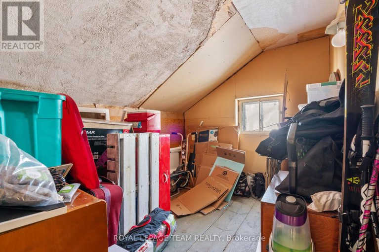 29425301/1727-reids-mills-road/north-dundas-mountain-twp/north-dundas/ontario/K0E1S0_29