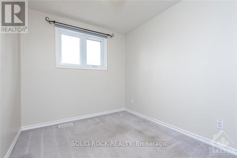 29118674/5140-limebank-road/riverside-southgloucester-glen/ottawa/ontario/K1X1G3_11