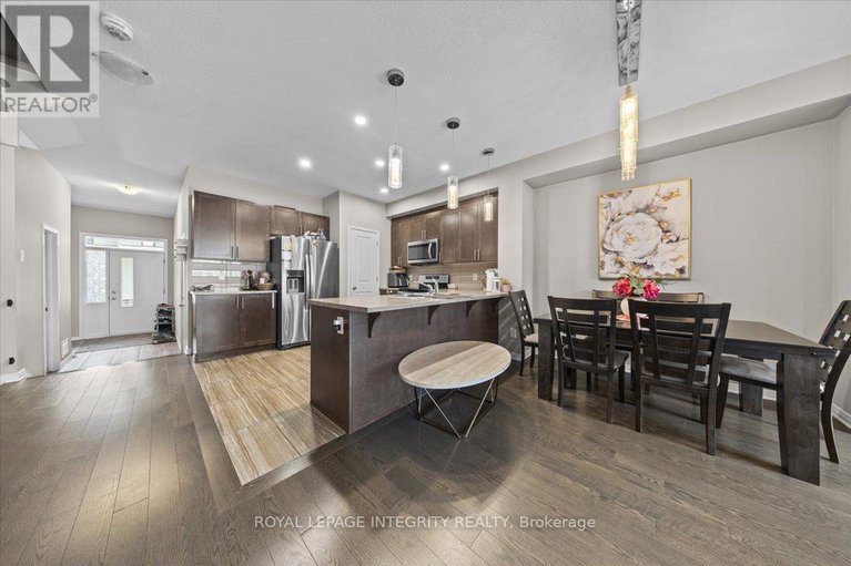 28631882/14-hackney-private/emerald-meadowstrailwest/ottawa/ontario/K2V0K8_11