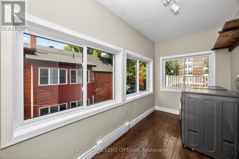 28640423/172-cartier-street-n/ottawa-centregolden-triangle/ottawa/ontario/K2P1K9_21