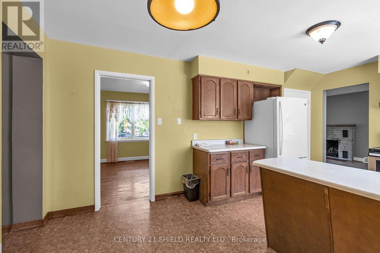 28960052/94-columbia-avenue/long-sault/south-stormont/ontario/K0C1P0_16