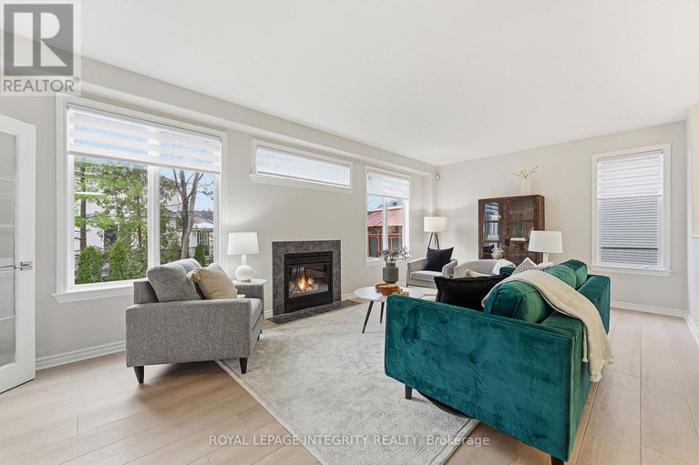 29145145/607-devonwood-circle/blossom-parkkemp-parkfindlay-creek/ottawa/ontario/K1T4E6_14