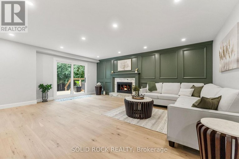 28762668/210-carleton-avenue/ottawa-westtunneys-pasture/ottawa/ontario/K1Y0J3_10