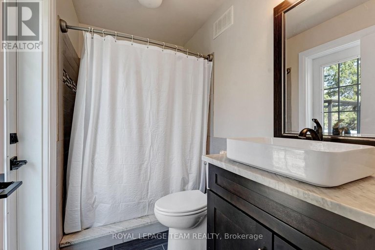 29655712/18-harmony-way/north-grenville-twp-kemptville-south/north-grenville/ontario/K0G1J0_25