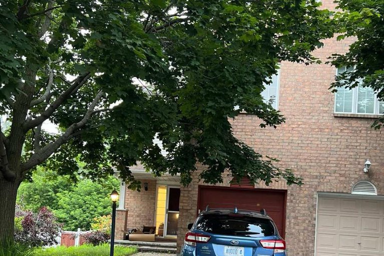 29378273/37-riverbank-court/stittsville-central/ottawa/ontario/K2S1V7_33