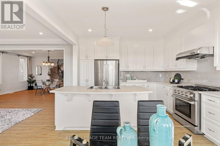 28951687/303-sweetclover-way/avalon-west/ottawa/ontario/K4A1E5_11