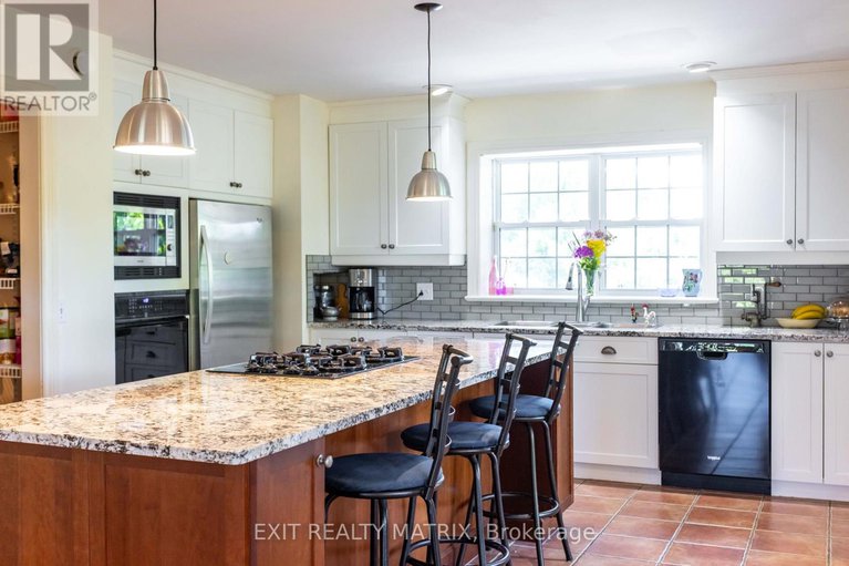 28736196/20306-lochiel-street-w/alexandria/north-glengarry/ontario/K0C1A0_19