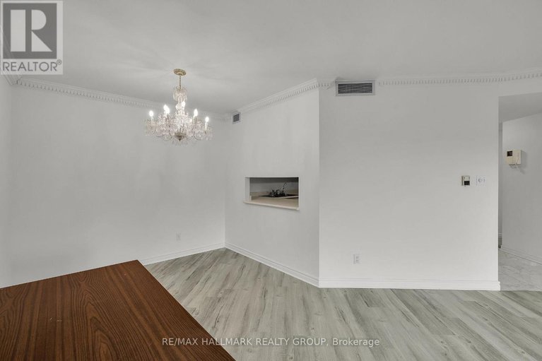 28661001/503-3105-carling-avenue/bayshore/ottawa/ontario/K2H5A6_13
