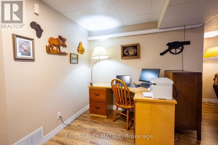 29607384/2468-gagne-road/clarencerockland-twp/clarence-rockland/ontario/K0A2A0_29