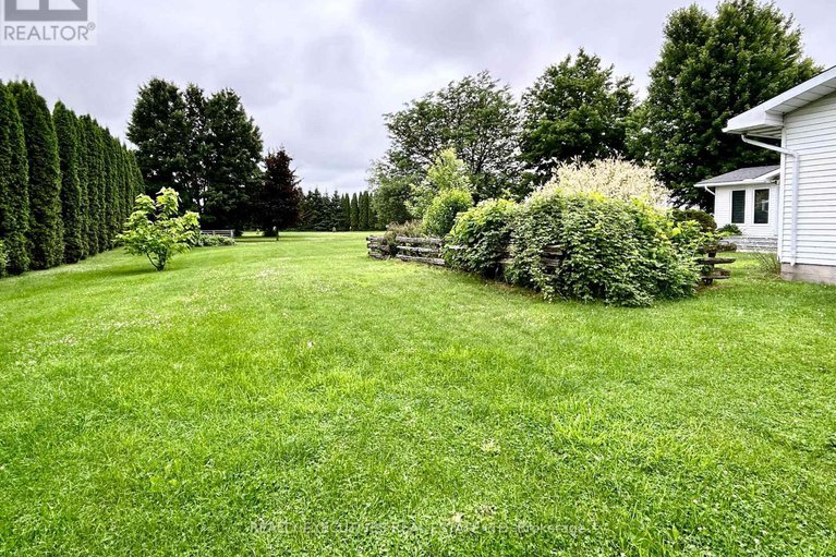 28771764/11908-toyeshill-road/south-dundas-matilda-twp/south-dundas/ontario/K0C2H0_35