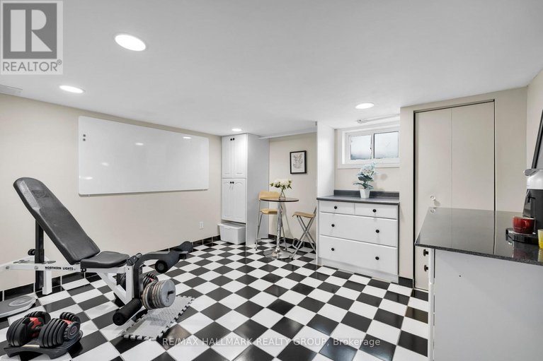 29388099/1-iona-street/ottawa-west/ottawa/ontario/K1Y3L6_37