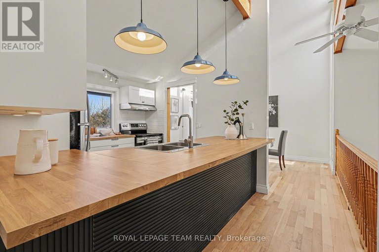 29288884/237-queen-west-street/chesterville/north-dundas/ontario/K0C1H0_14