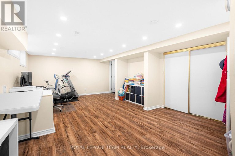 29392514/852-borthwick-avenue/castle-heightsrideau-high/ottawa/ontario/K1K2M8_39