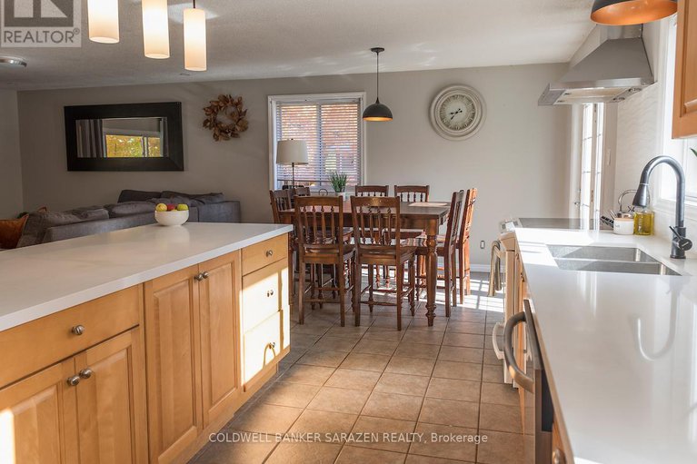 29261166/875-usborne-street/mcnabbraeside-twps/mcnabbraeside/ontario/K0A1G0_8