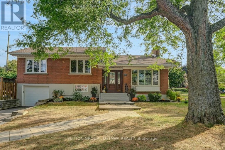 28890057/680-weston-drive/elmvale-acres/ottawa/ontario/K1G1V8_1