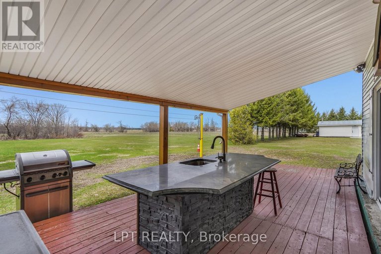 29649778/1290-tannery-road-w/north-glengarry-lochiel-twp/north-glengarry/ontario/K0B1E0_25