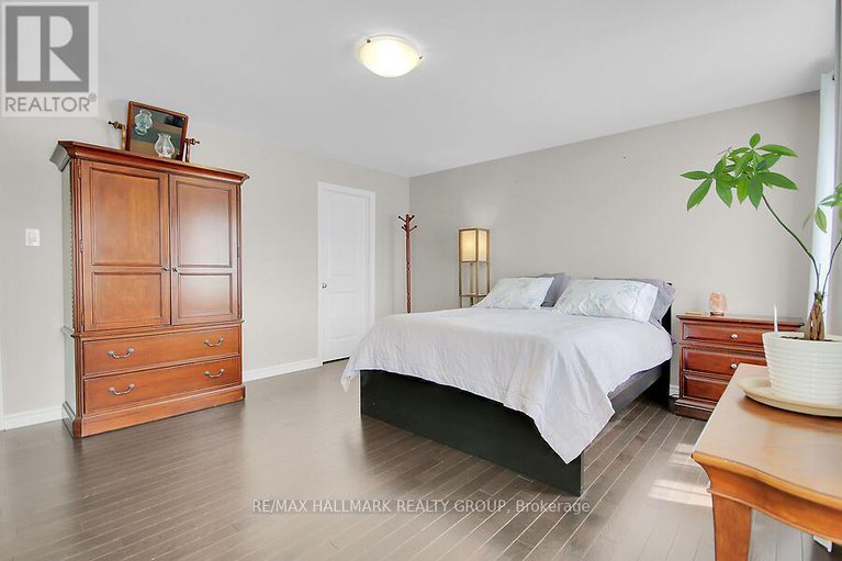 28384626/768-namur-street/embrun/russell/ontario/K0A1W0_24