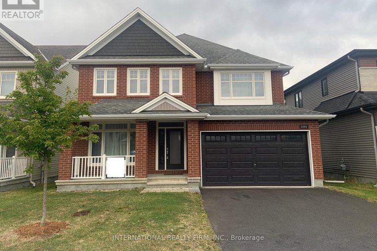 696 Moonflower Crescent