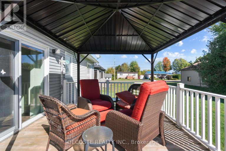 28940024/20322-lochiel-street-w/alexandria/north-glengarry/ontario/K0C1A0_33