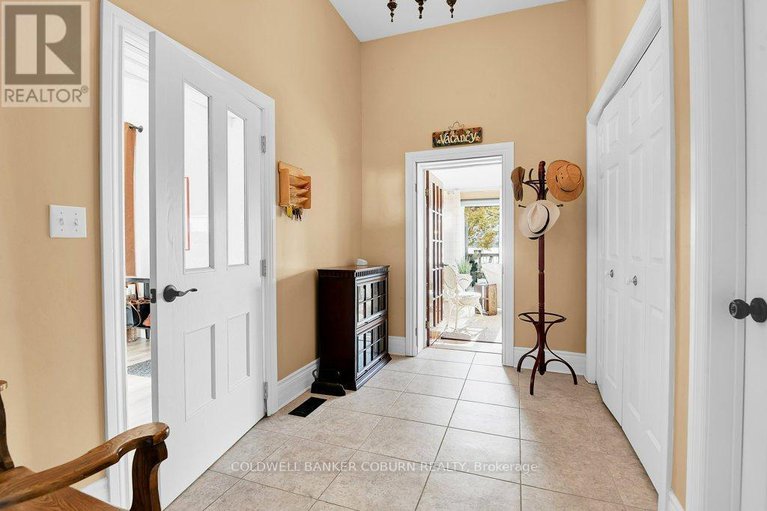 29067774/35-lakeshore-drive/morrisburg/south-dundas/ontario/K0C1X0_14