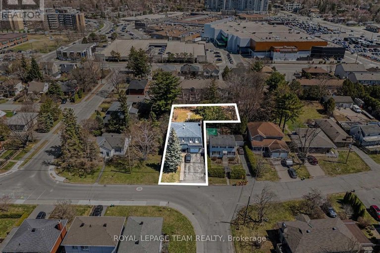 29662789/429-ancaster-avenue-e/woodroffe/ottawa/ontario/K2B5B6_2