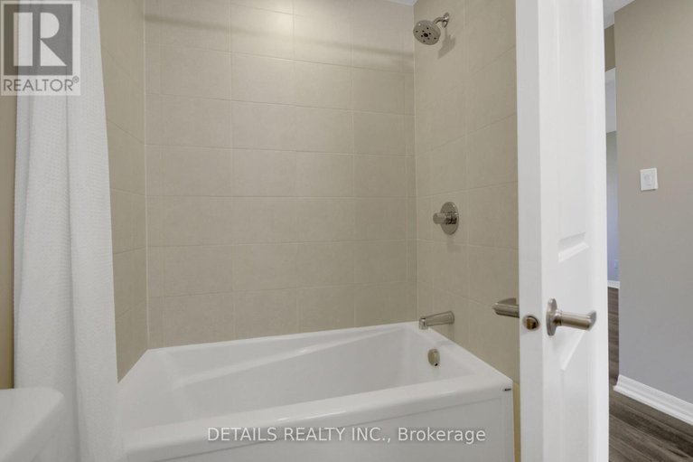 28632045/136-overberg-way/emerald-meadowstrailwest/ottawa/ontario/K2S0V8_34