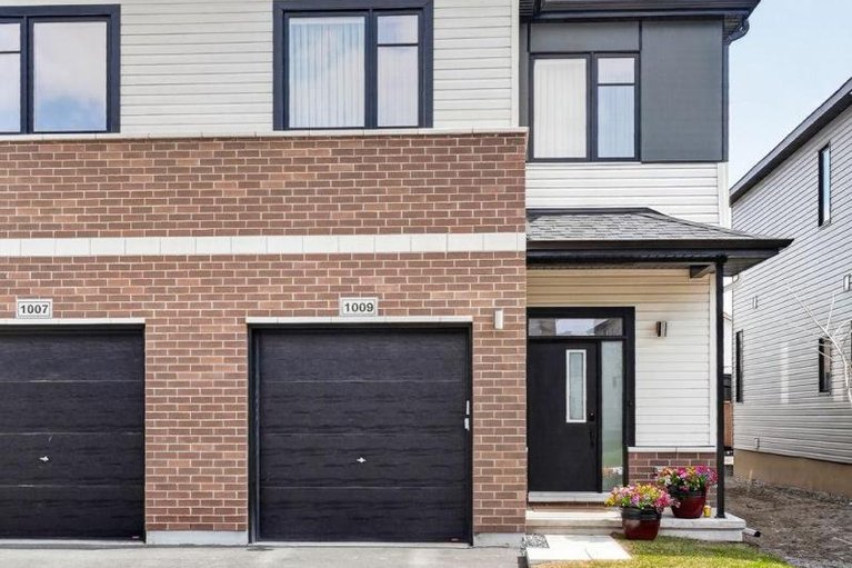 29663243/1009-acoustic-way/riverside-southgloucester-glen/ottawa/ontario/K4M0L6_2