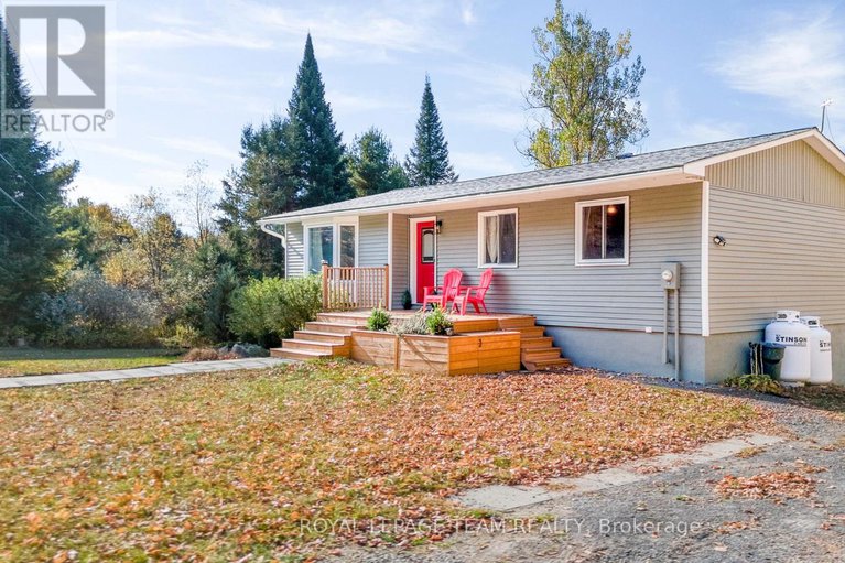 28971336/479-5th-concession-s/pakenham/mississippi-mills/ontario/K0A2X0_4