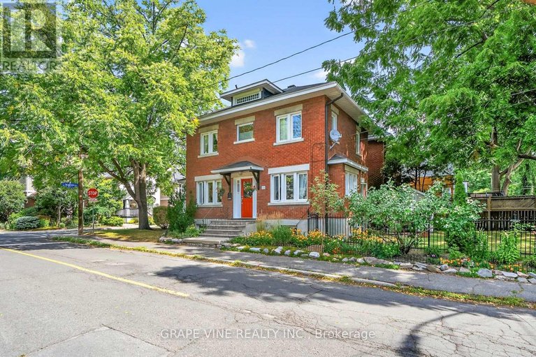 28768922/65-bristol-avenue/old-ottawa-southrideau-gardens/ottawa/ontario/K1S1P8_2