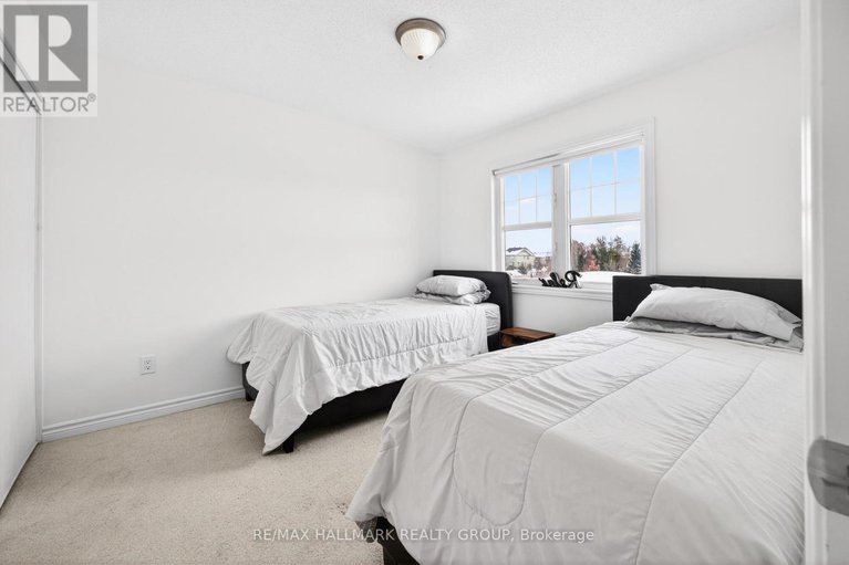 29311915/270-des-soldats-riendeau-street/half-moon-bay/ottawa/ontario/K2J5Z1_26